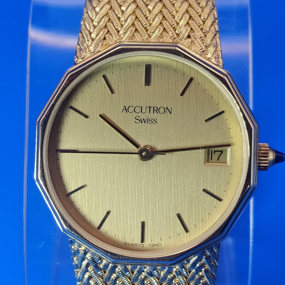 Vintage 1989 Bulova Accutron Swiss Mens Quartz Luxury Watch NOS! Full Set w/ Box